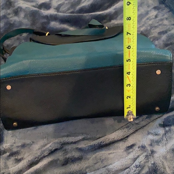 Kate Spade Saturday satchel style Purse - Picture 4 of 7